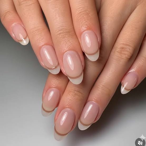 Dark Brown Thin Tip Short Oval French Nails Dark Brown Thin Tip Short Oval French Nails — Office Nails