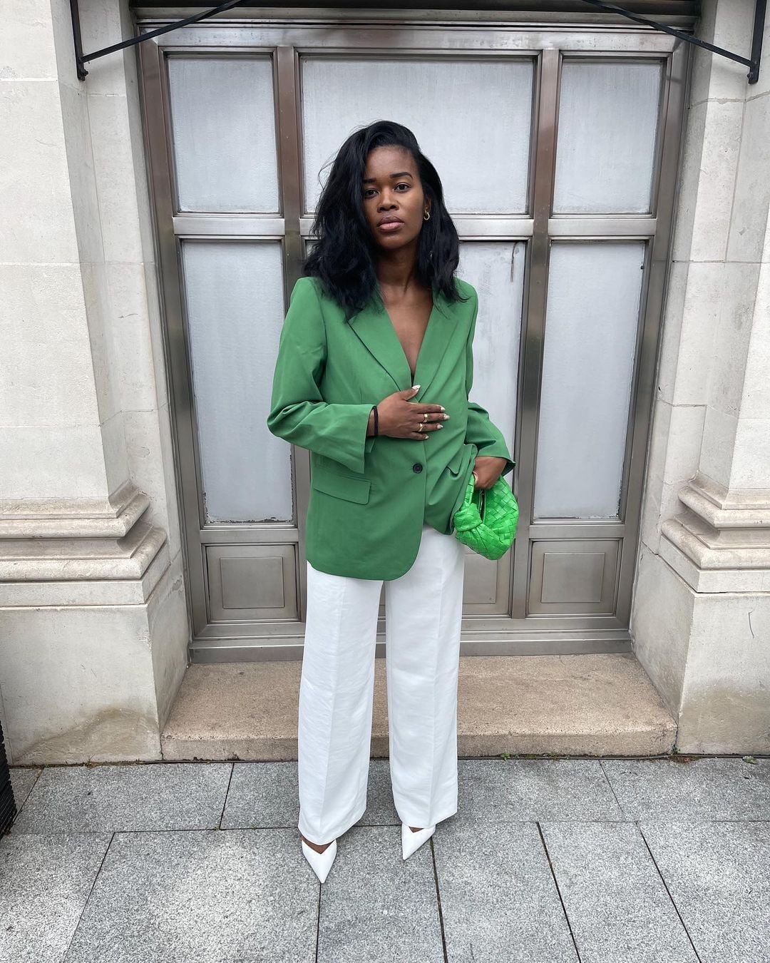 Green Blazer with White Wide-Leg Trousers, Close-Up Take Green Blazer with White Wide-Leg Trousers, Close-Up Take — Office Outfits