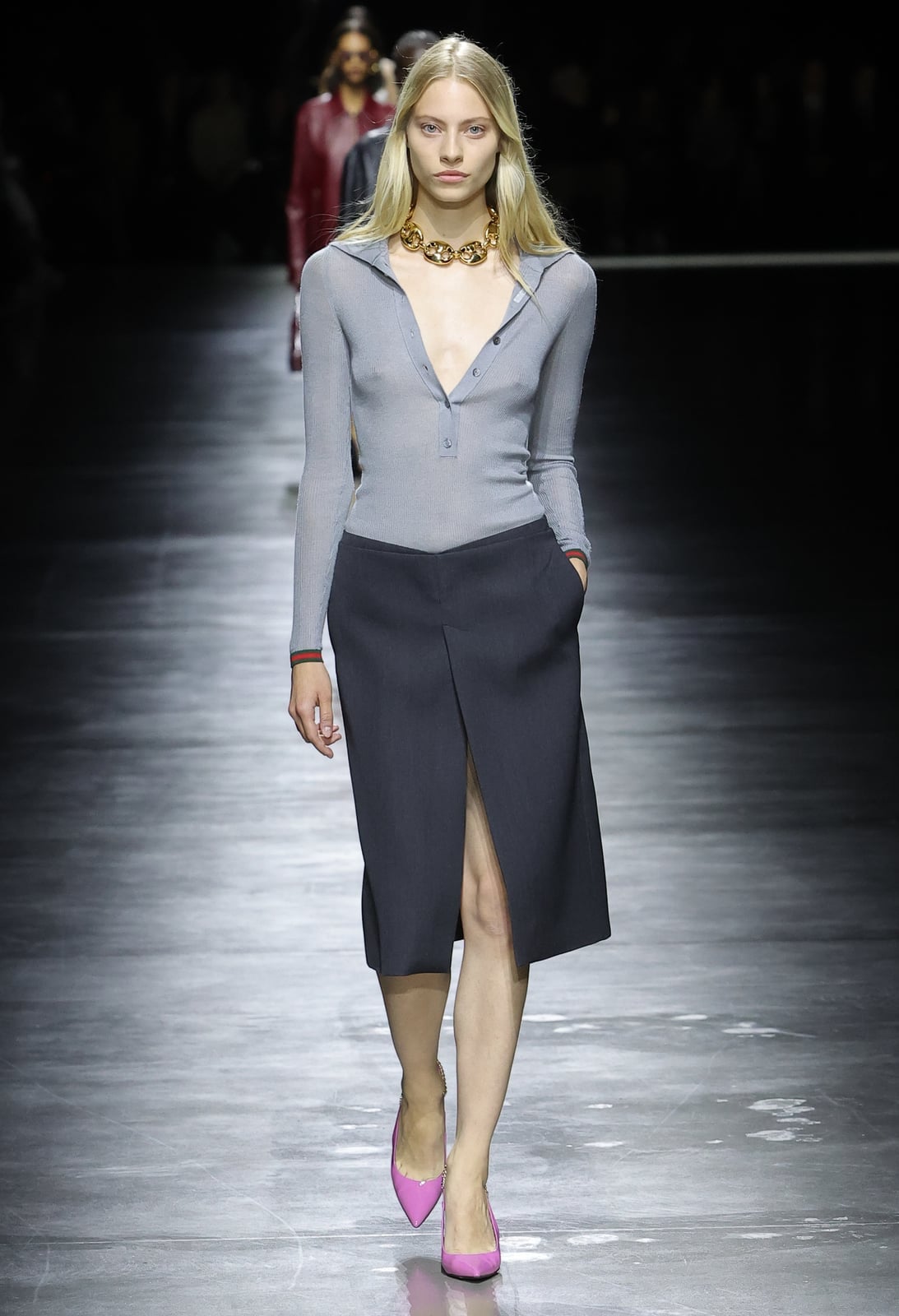 Gray Long-Sleeve Top With Midi Skirt Gray Long-Sleeve Top With Midi Skirt — Office Siren Outfits