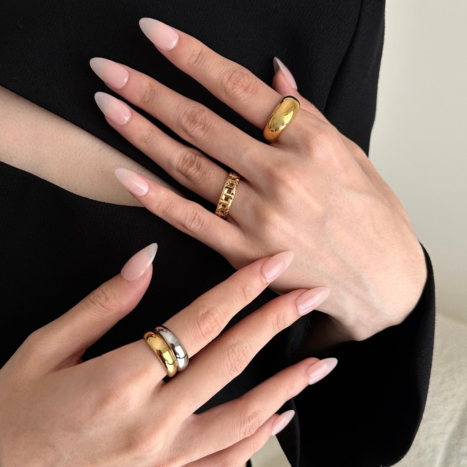French Ombre Medium Almond Nails, длинные миндальные French Ombre Medium Almond Nails, длинные миндальные — Old Money Nails