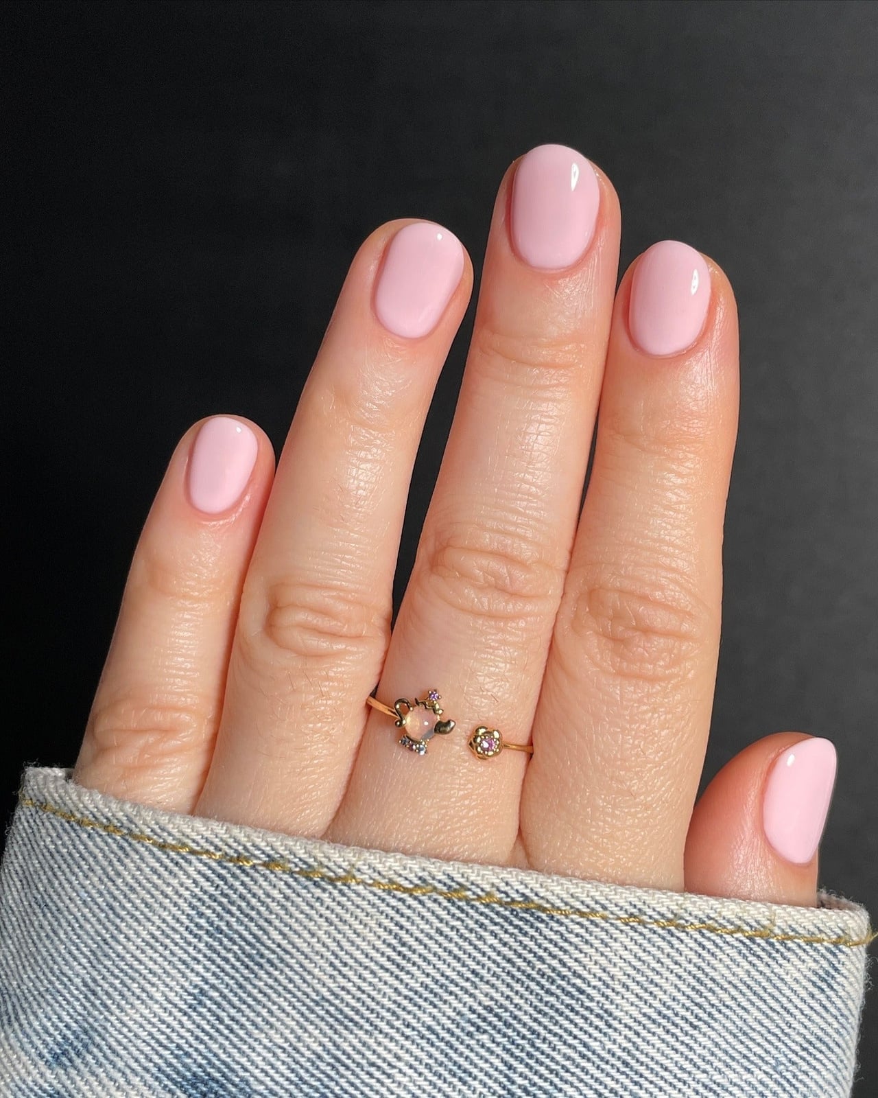 Light Pink Short Square Nails Light Pink Short Square Nails — One Color Nails