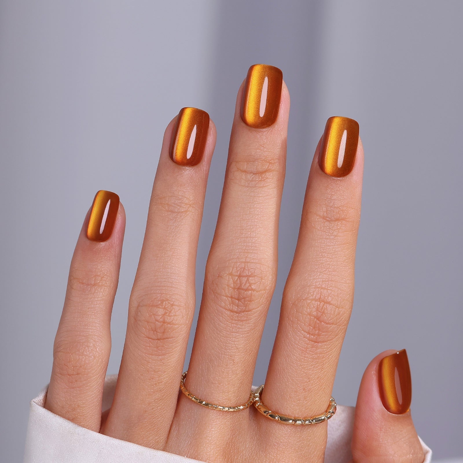 Short Square Burnt Orange Cat Eye Short Square Burnt Orange Cat Eye — Orange Cat Eye Nails