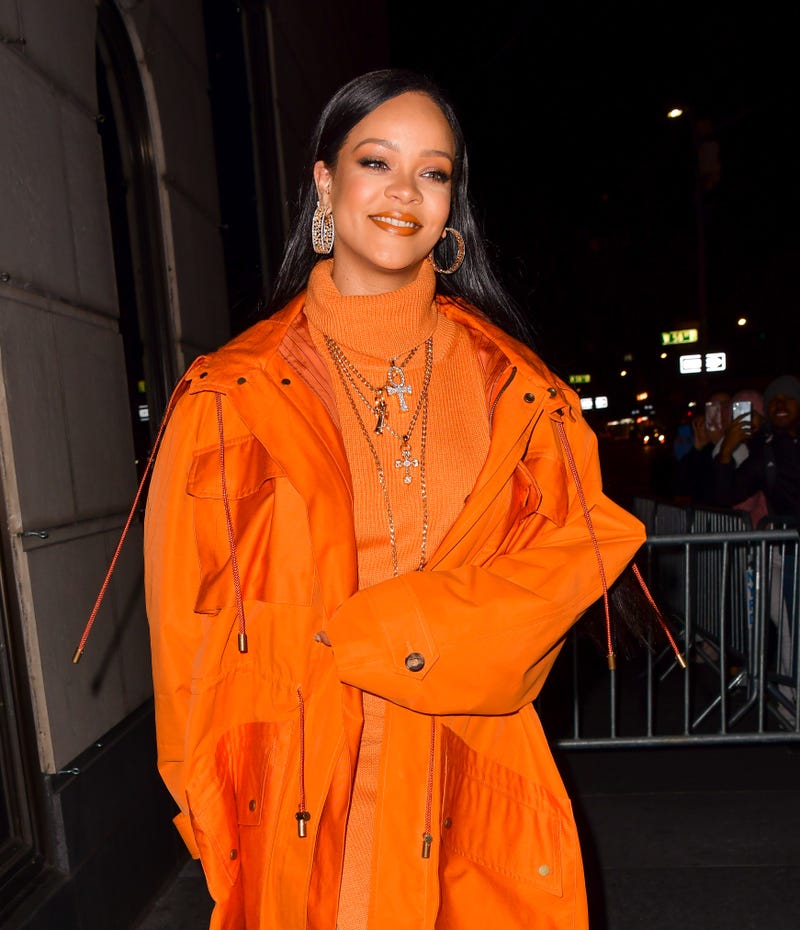 Monochromatic Orange Coat and Sweater Monochromatic Orange Coat and Sweater — Orange Outfits