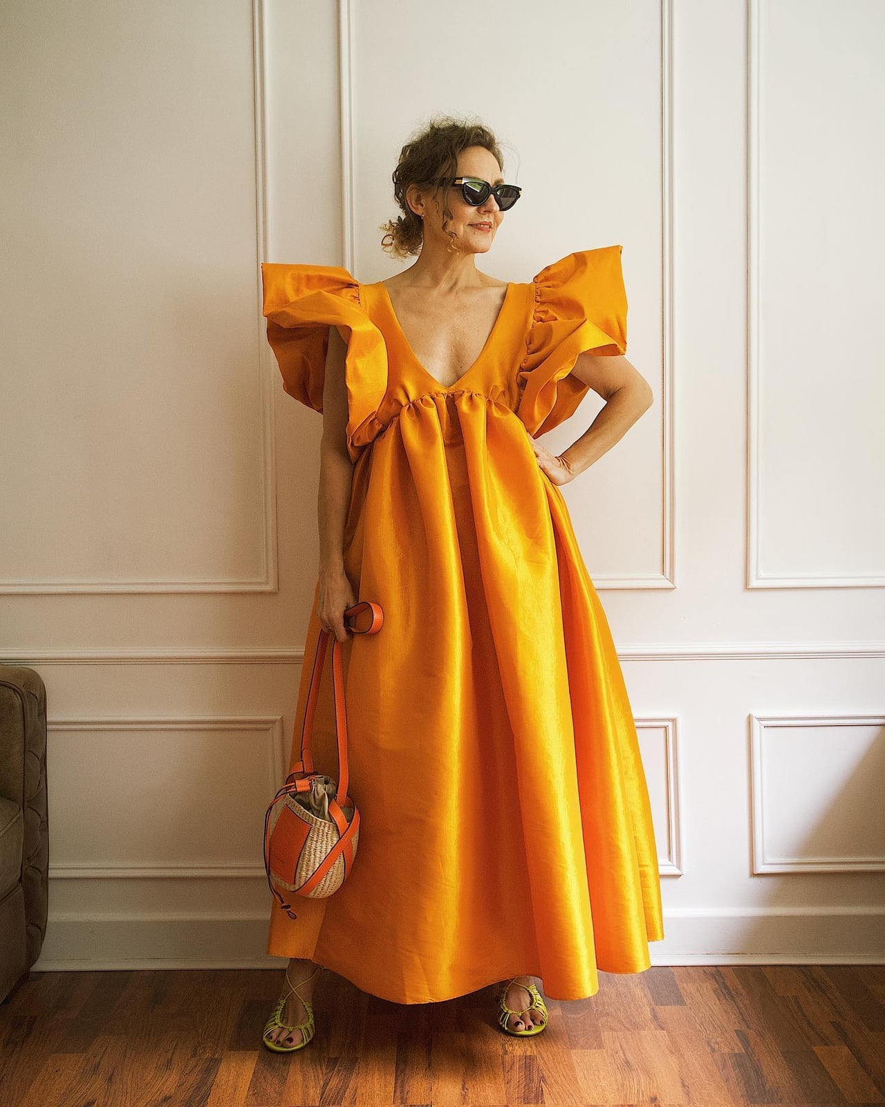 Bright orange voluminous dress with ruffled sleeves Bright orange voluminous dress with ruffled sleeves — Outfits for Women Over 50