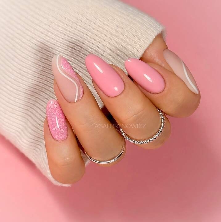 Mixed Design Medium Oval Nails Mixed Design Medium Oval Nails