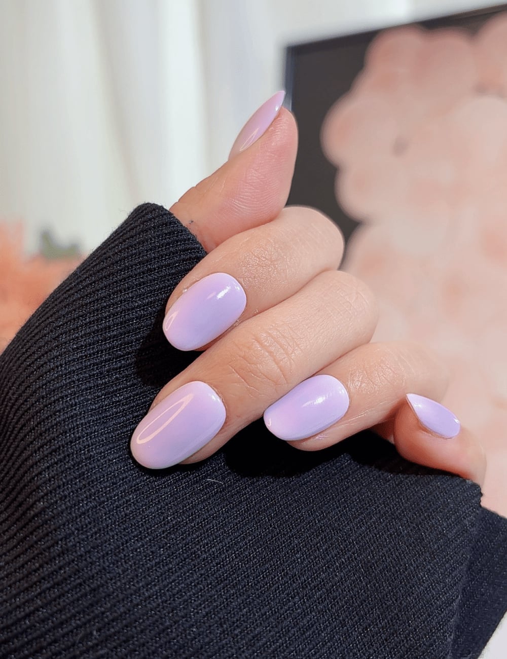 Light Purple White Ombre Short Oval Nails Light Purple White Ombre Short Oval Nails