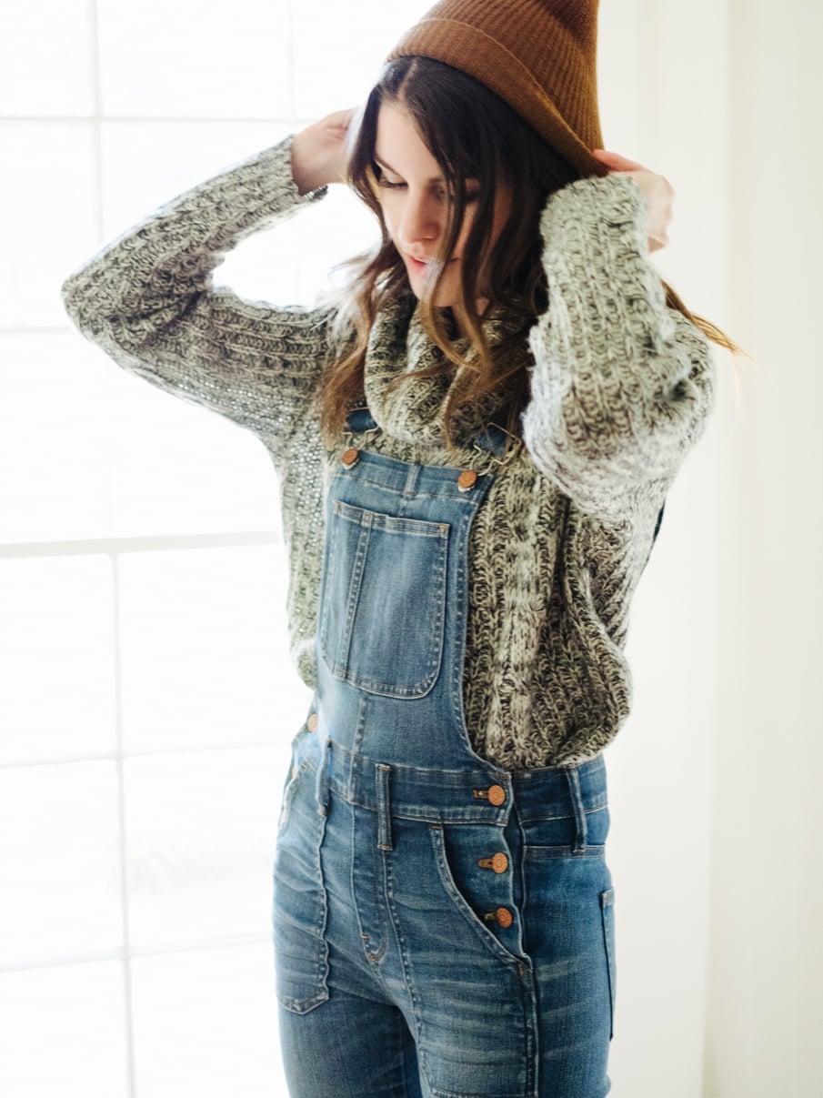Fitted denim overalls with a cowl neck sweater Fitted denim overalls with a cowl neck sweater — Overalls Outfits