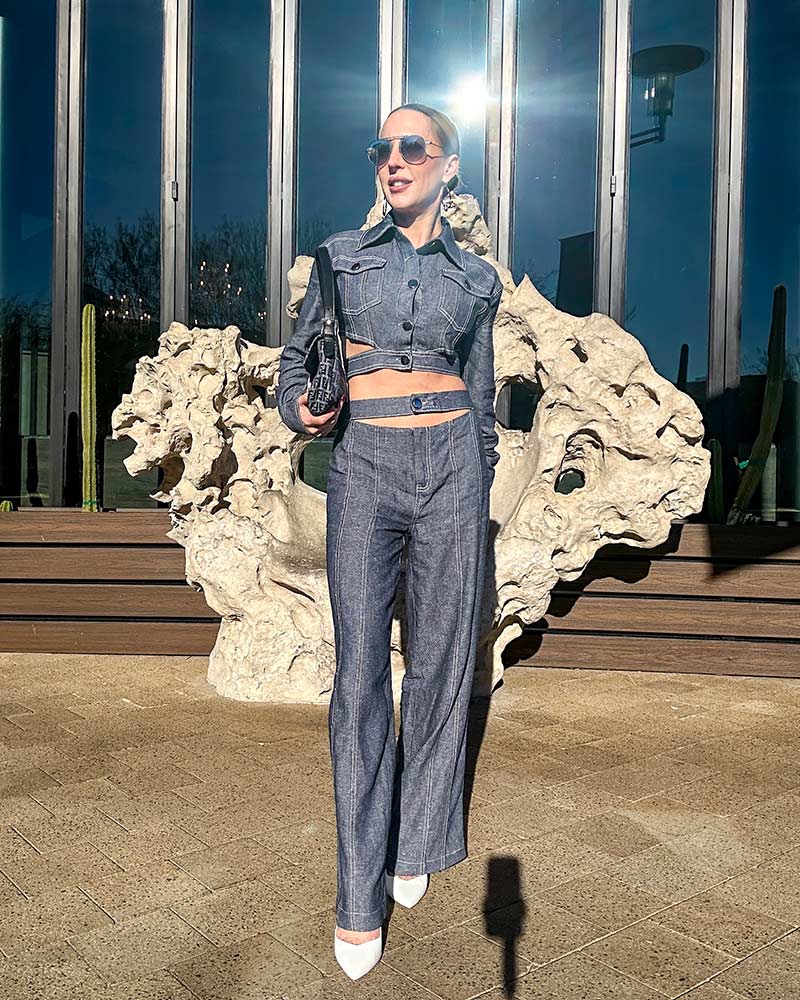 Mid Wash Denim Wide Leg Trousers With Cropped Jacket Mid Wash Denim Wide Leg Trousers With Cropped Jacket — Palazzo Pants Outfits