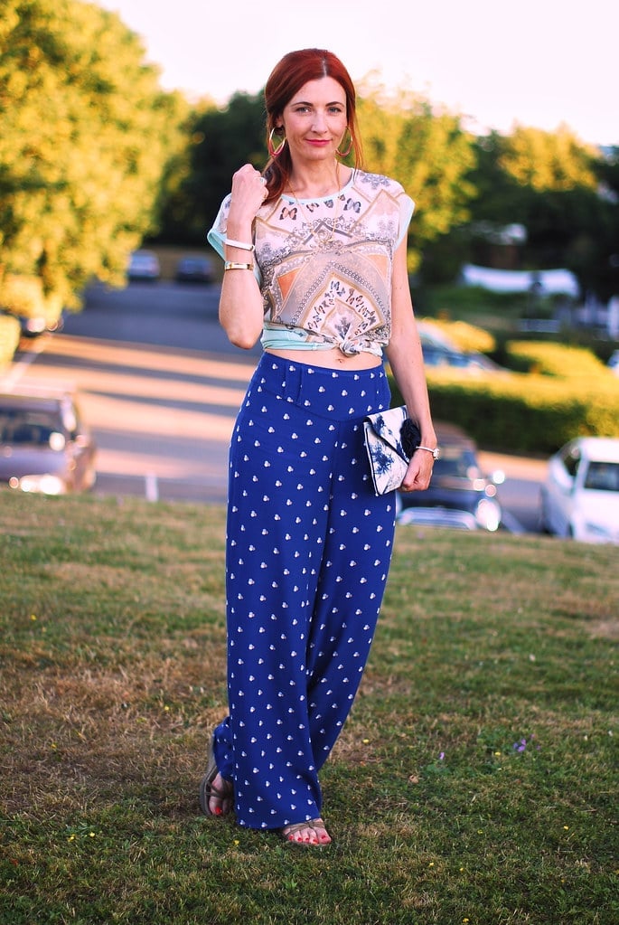 Blue Polka Dot Palazzo Pants With Scarf Print Top Blue Polka Dot Palazzo Pants With Scarf Print Top — Palazzo Pants Outfits