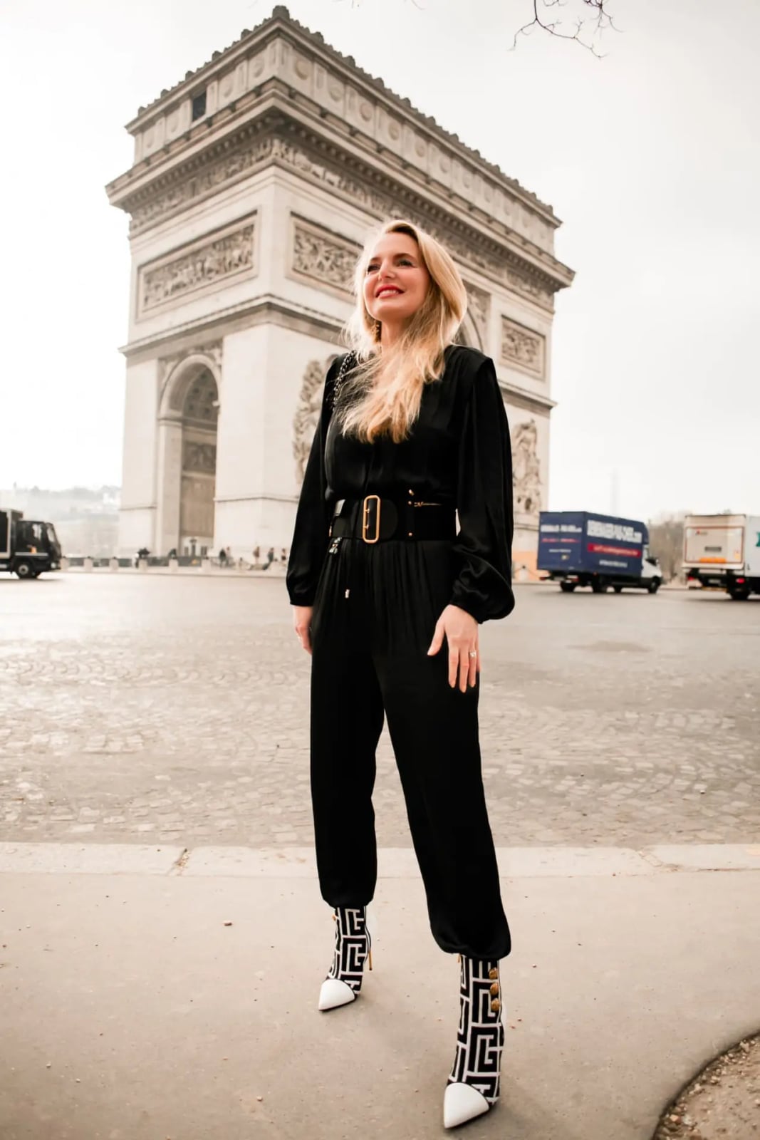 Black Velvet Jumpsuit with Gold Belt Black Velvet Jumpsuit with Gold Belt — Paris Outfits