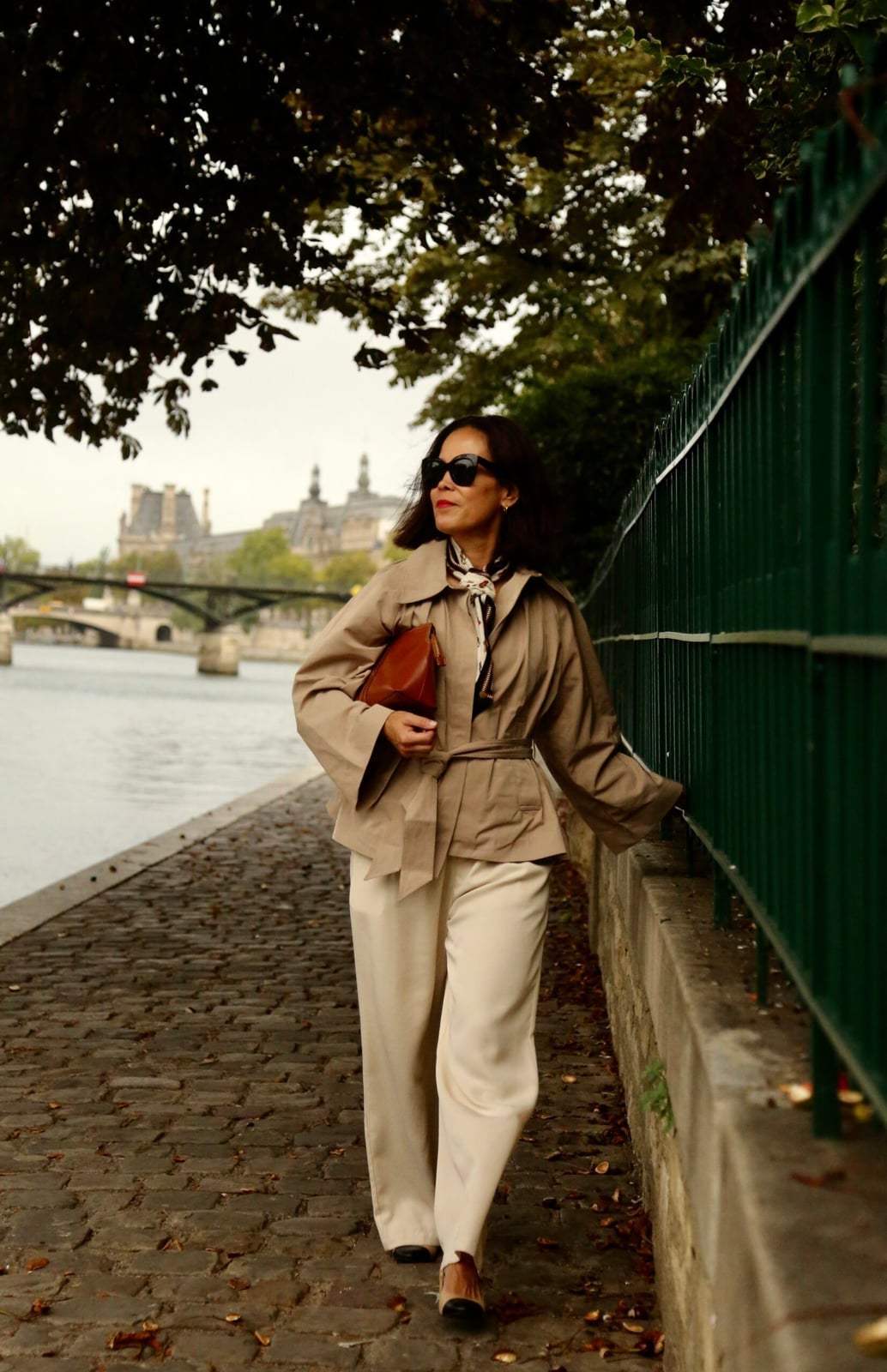 Elegant Beige Belted Jacket and Wide Trousers Elegant Beige Belted Jacket and Wide Trousers — Paris Outfits
