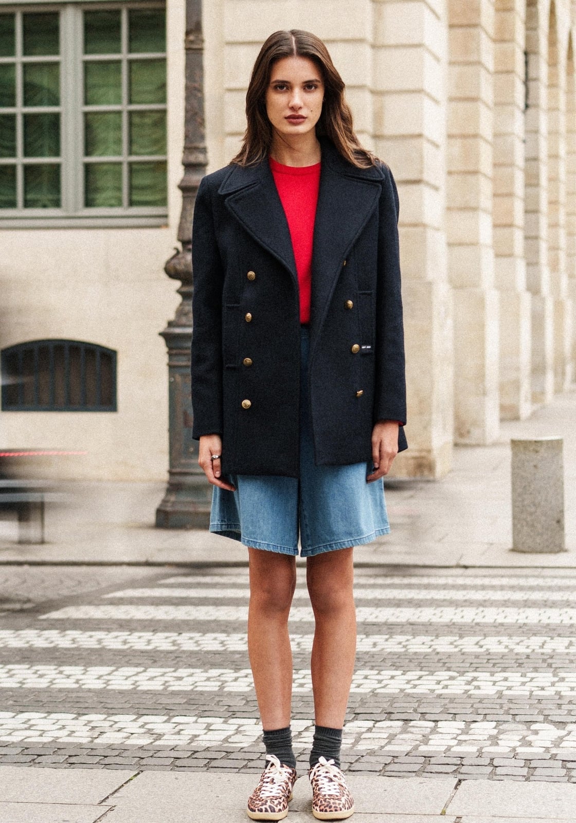 Navy double-breasted peacoat with red t-shirt and denim shorts Navy double-breasted peacoat with red t-shirt and denim shorts — Peacoat Outfits