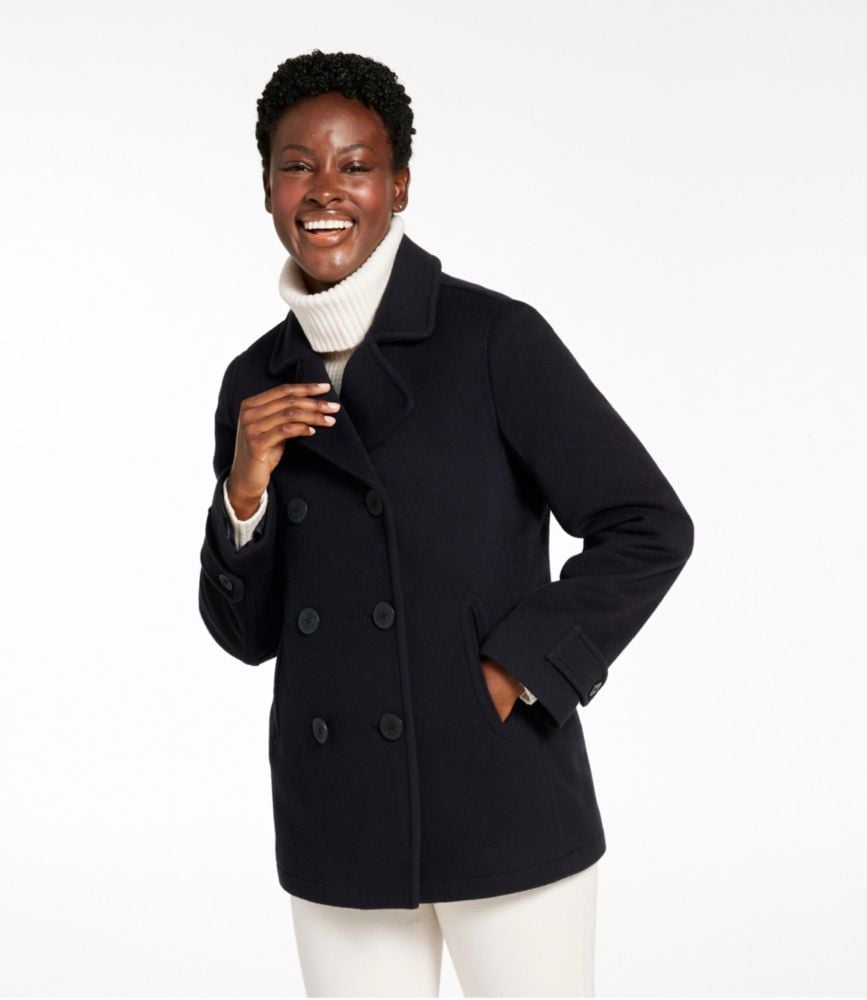 Navy wool blend peacoat with cream turtleneck and white trousers Navy wool blend peacoat with cream turtleneck and white trousers — Peacoat Outfits