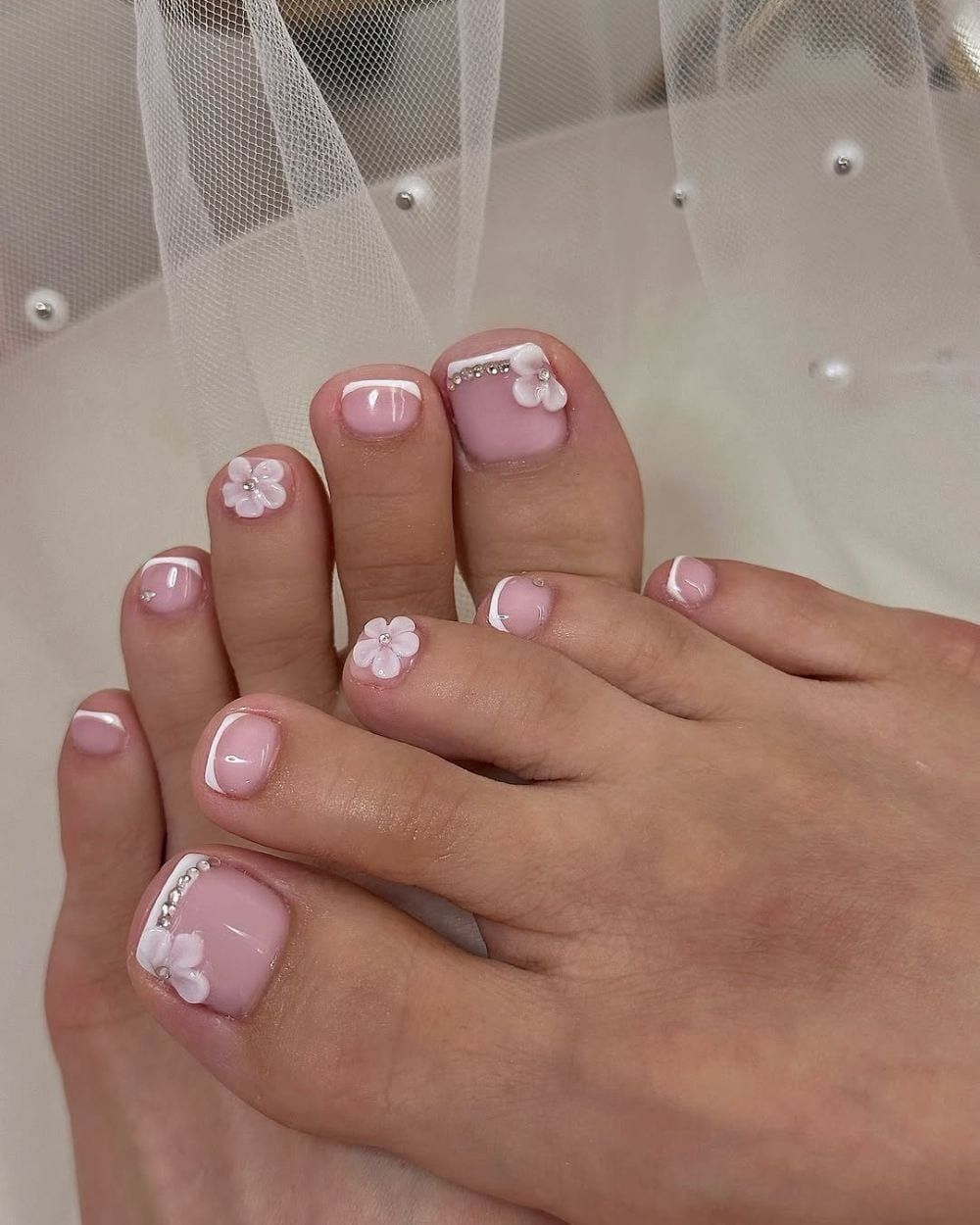 Sheer Nude Pastel Gradient Starfish Charm Pedicure, Close-Up Take Sheer Nude Pastel Gradient Starfish Charm Pedicure, Close-Up Take — Pedicure Nails