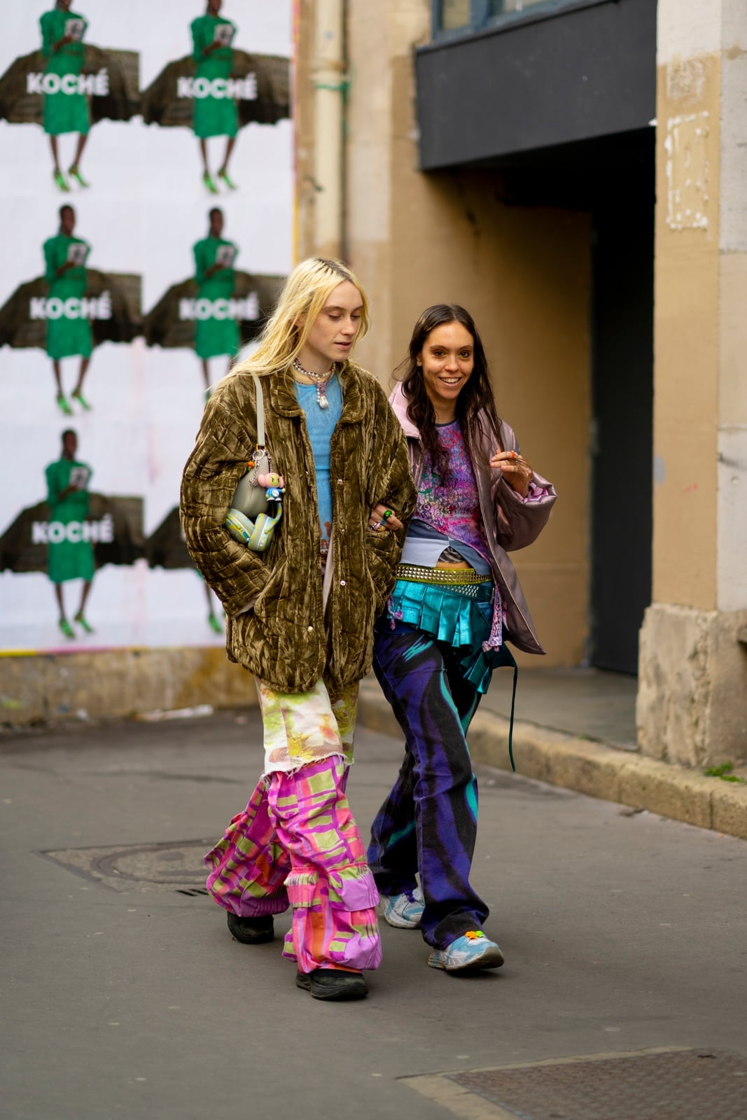 Oversized Green Velvet Jacket and Patterned Pants Oversized Green Velvet Jacket and Patterned Pants — Photoshoot Outfits