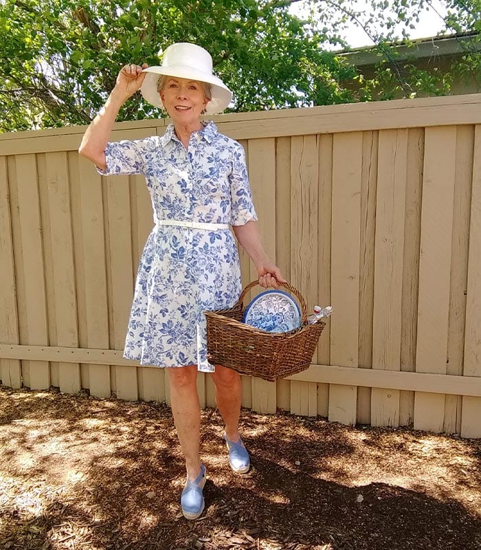 Floral Shirt Dress with Blue Clogs Floral Shirt Dress with Blue Clogs — Picnic Outfit
