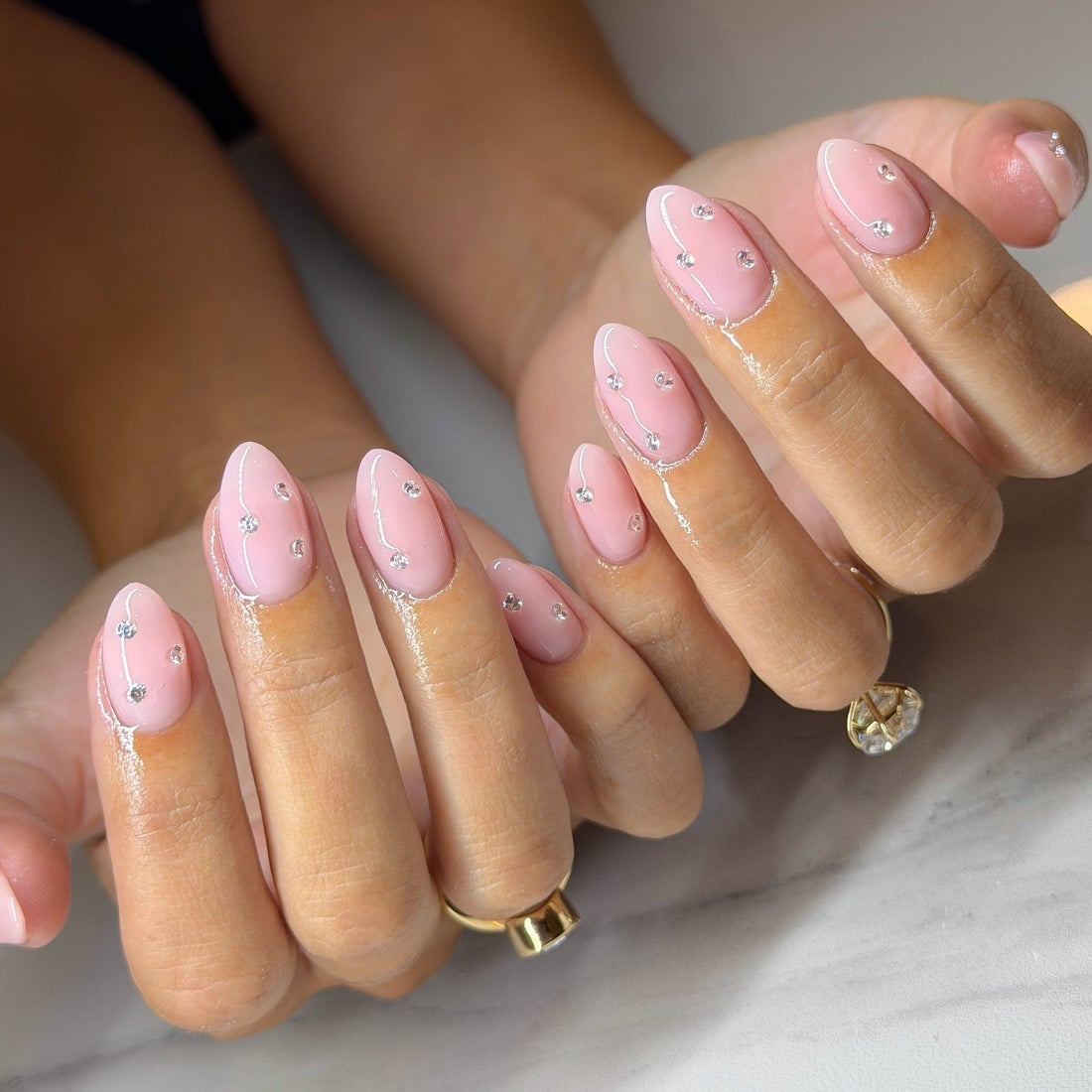 Light Pink With Rhinestone Cuticle Accents Medium Almond Light Pink With Rhinestone Cuticle Accents Medium Almond — Pink Almond Nails