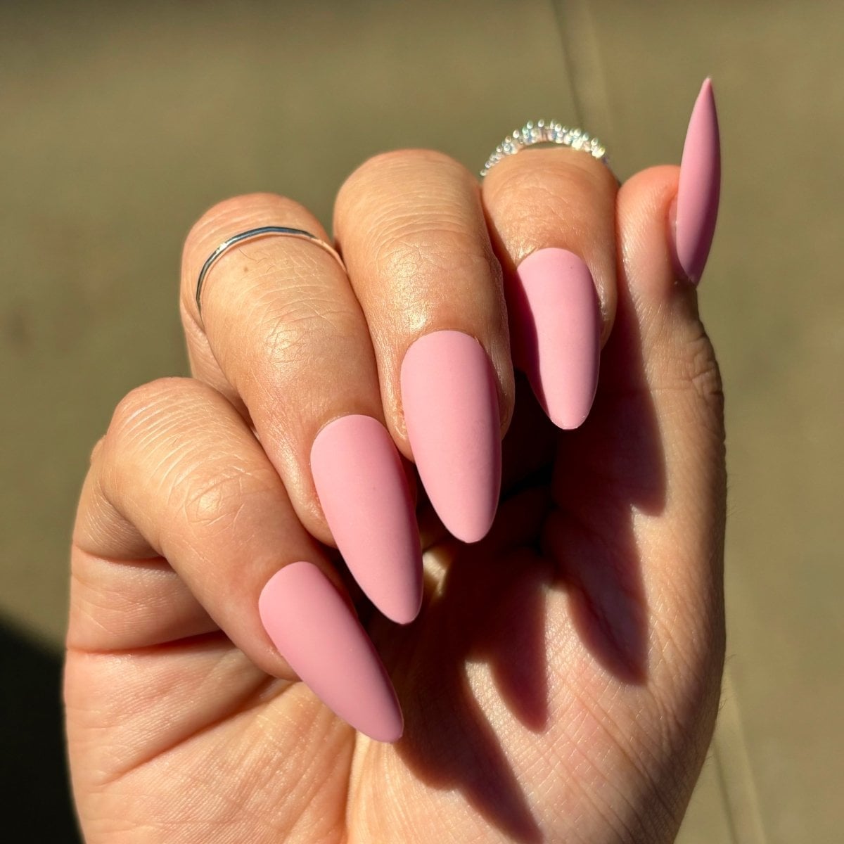3D Floral Embellishments Long Almond Nails 3D Floral Embellishments Long Almond Nails — Pink Almond Nails