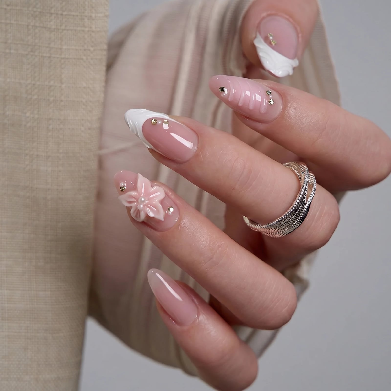 Classic Pink French Medium Almond Press-Ons Classic Pink French Medium Almond Press-Ons — Pink Almond Nails