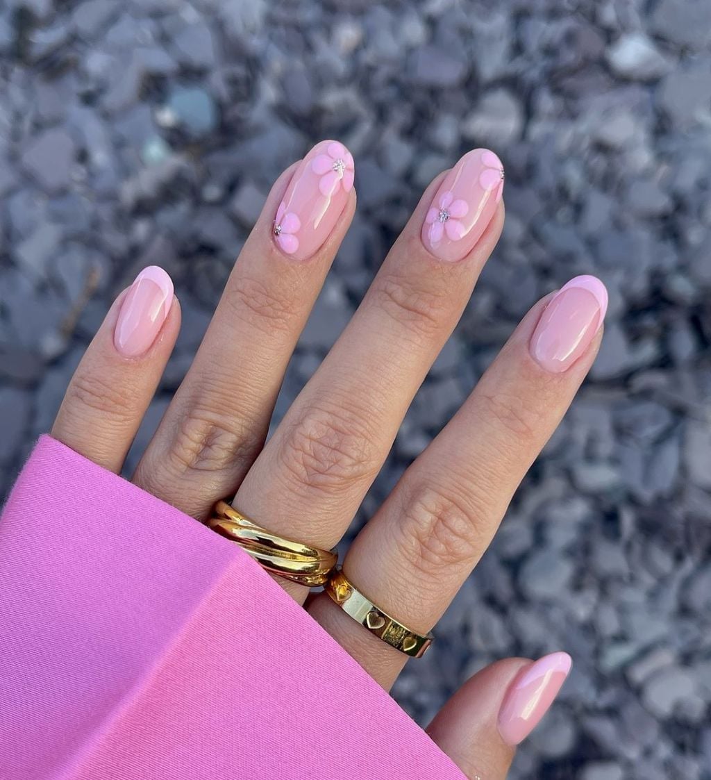 Floral Accent Pink French Tips Short Almond Nails Floral Accent Pink French Tips Short Almond Nails — Pink French Tip Nails