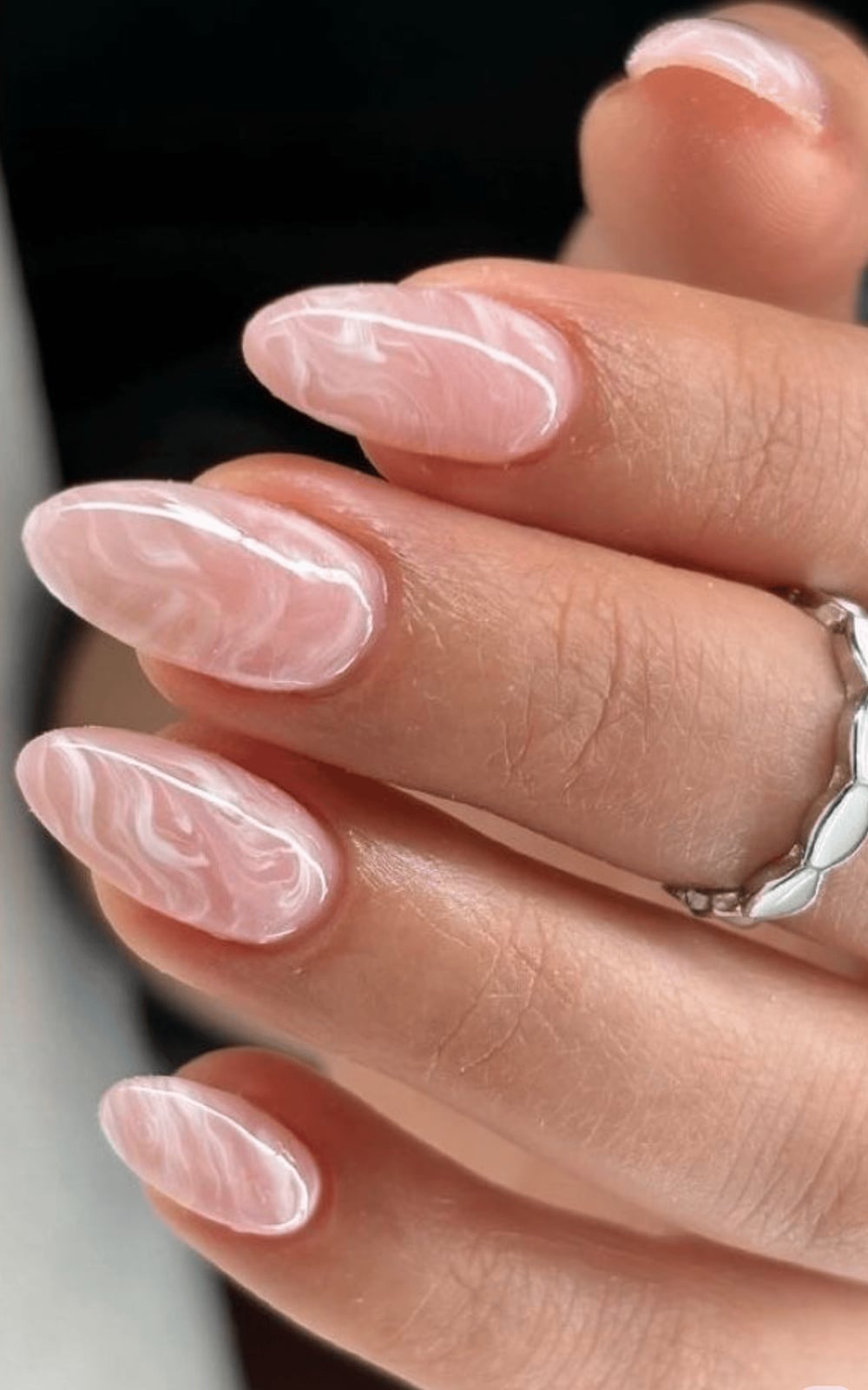Milky Pink and White Marbled Medium Oval Nails Milky Pink and White Marbled Medium Oval Nails — Pink Nails