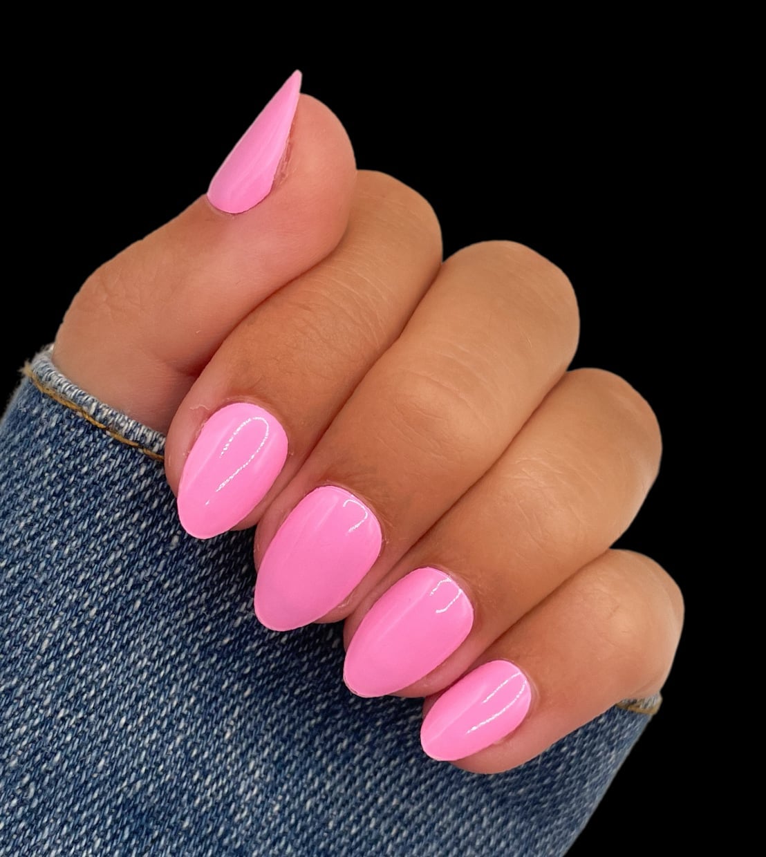 Bold Bright Pink Glossy Medium Almond Nails Bold Bright Pink Glossy Medium Almond Nails — Pink Nails