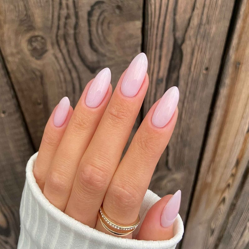 Soft Baby Pink Glossy Short Almond Nails Soft Baby Pink Glossy Short Almond Nails — Pink Nails