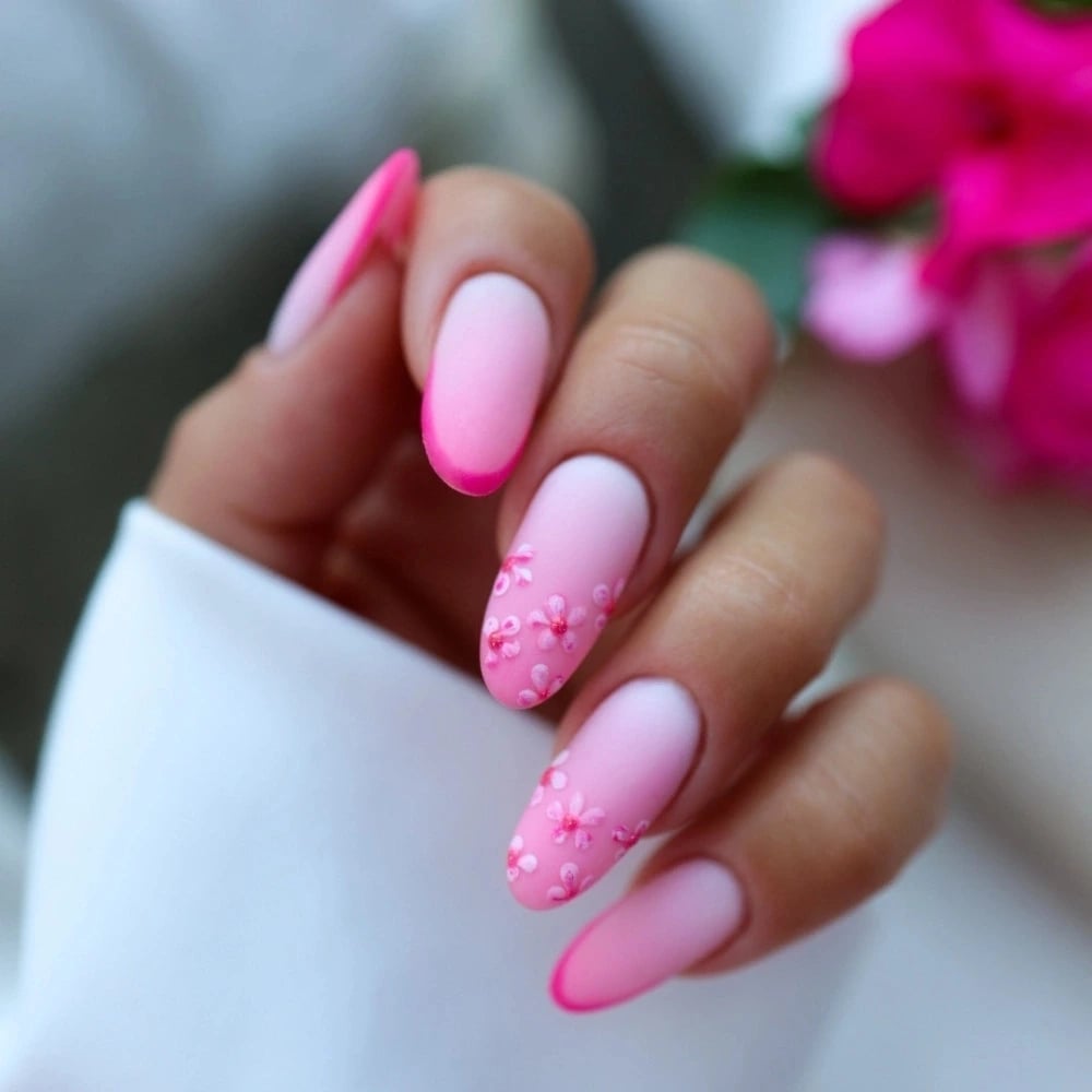 Matte Pink Gradient Medium Almond Nails Matte Pink Gradient Medium Almond Nails — Pink Nails
