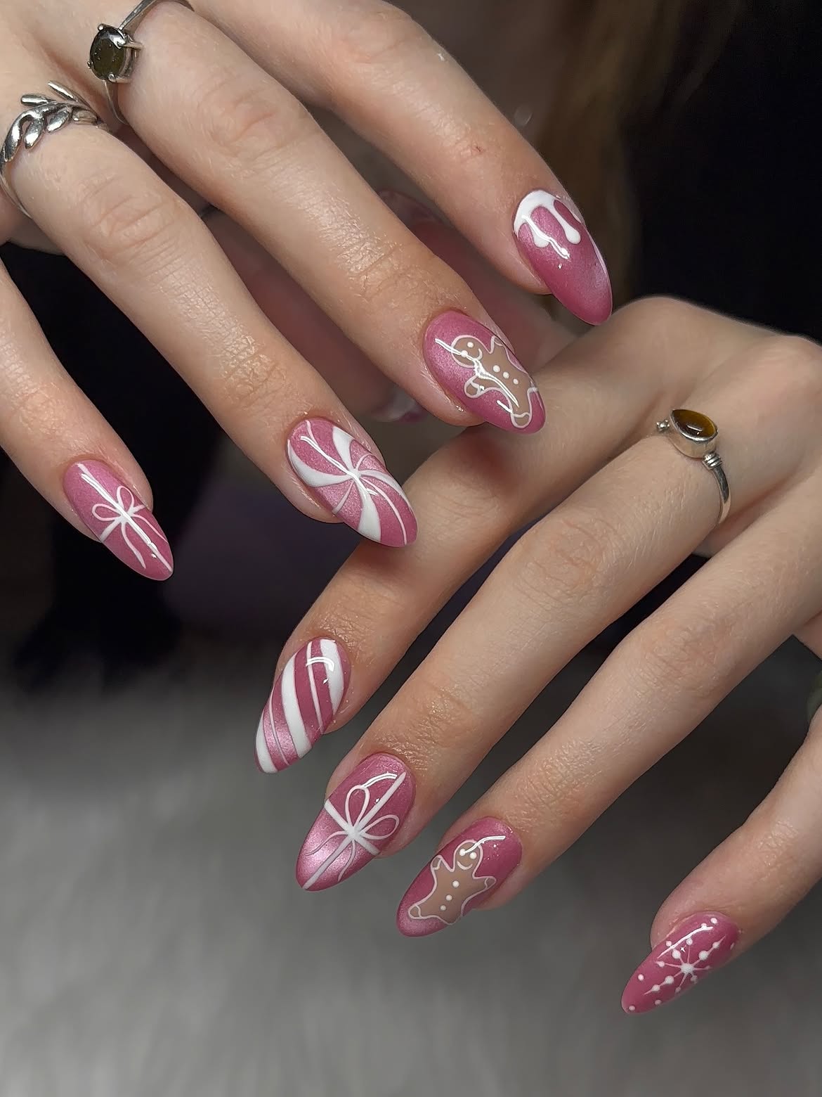 Pink Shimmer Christmas Bow And Gingerbread Nails