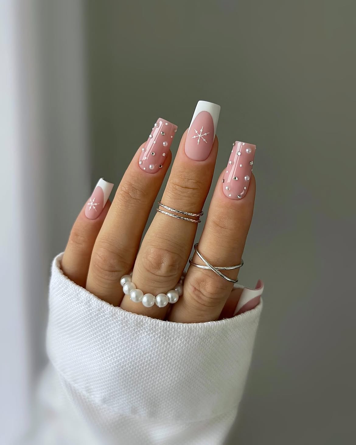 Pink Snowflake French Tip Press-On Nails