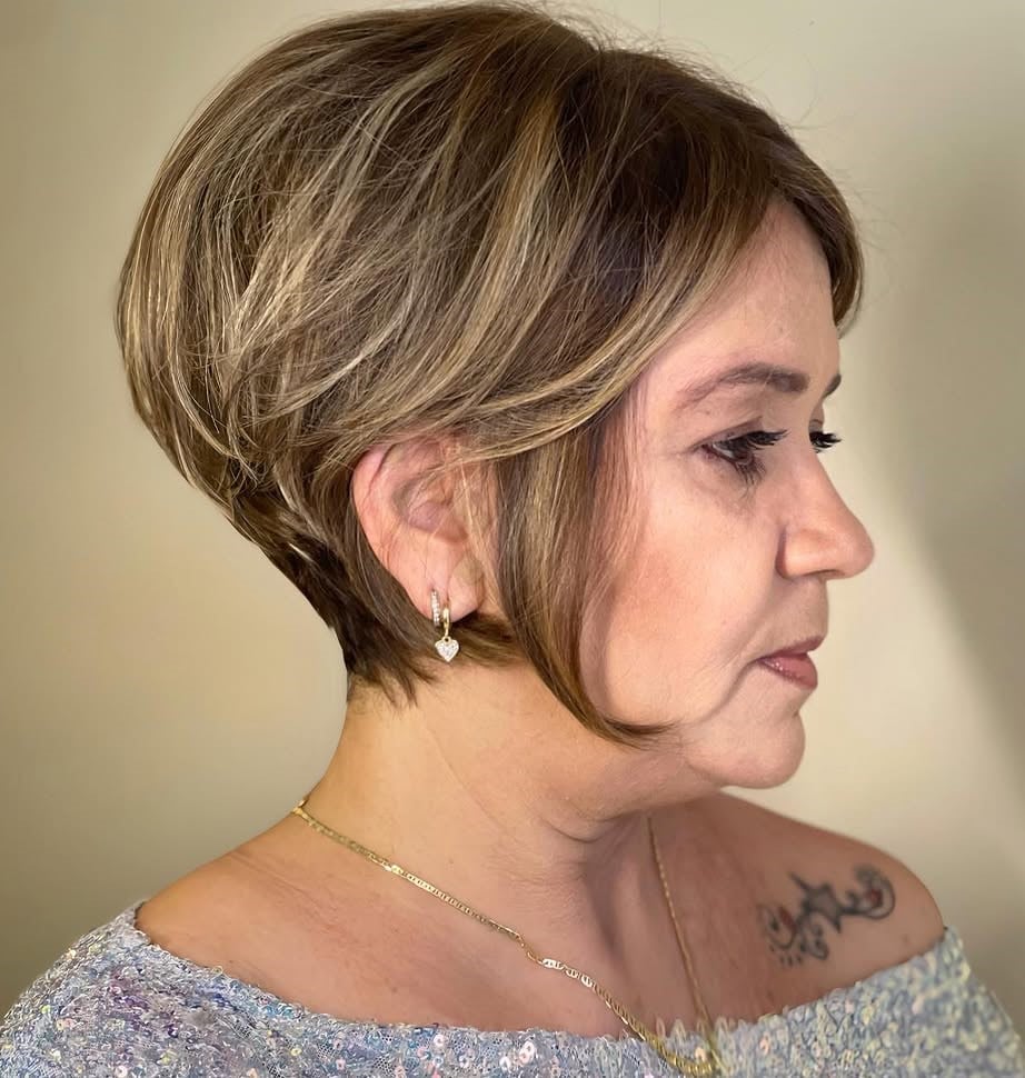 Inverted Bob With Honey Blonde Inverted Bob With Honey Blonde — Pixie Bob