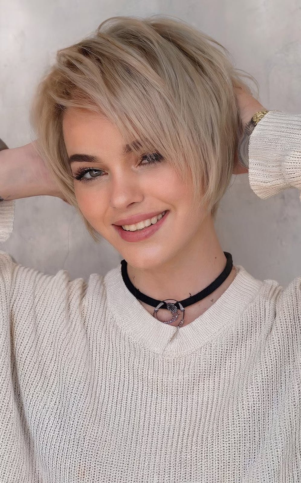 Ash Blonde Asymmetrical Pixie Bob Ash Blonde Asymmetrical Pixie Bob