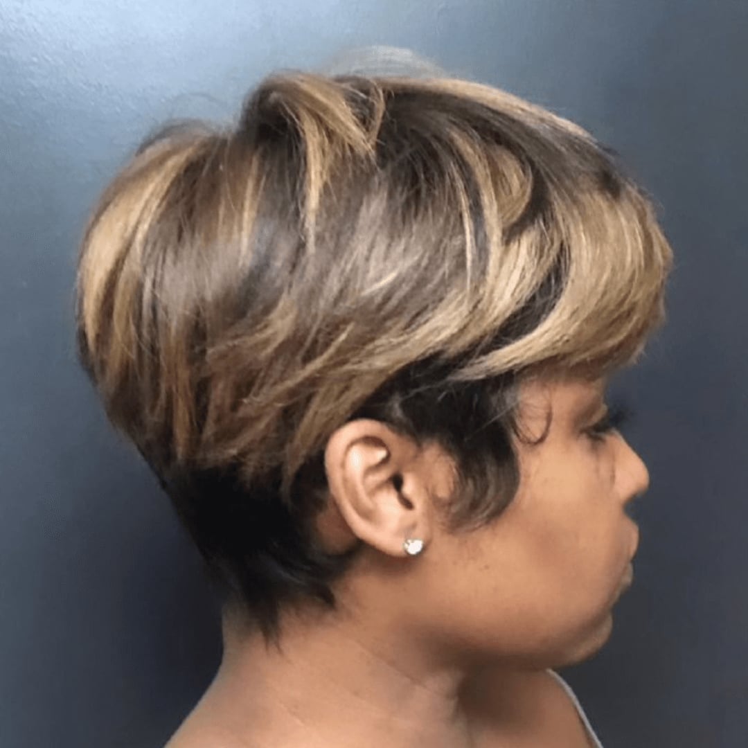 Layered Dark Brown Pixie With Blonde Highlights Layered Dark Brown Pixie With Blonde Highlights — Pixie Hair