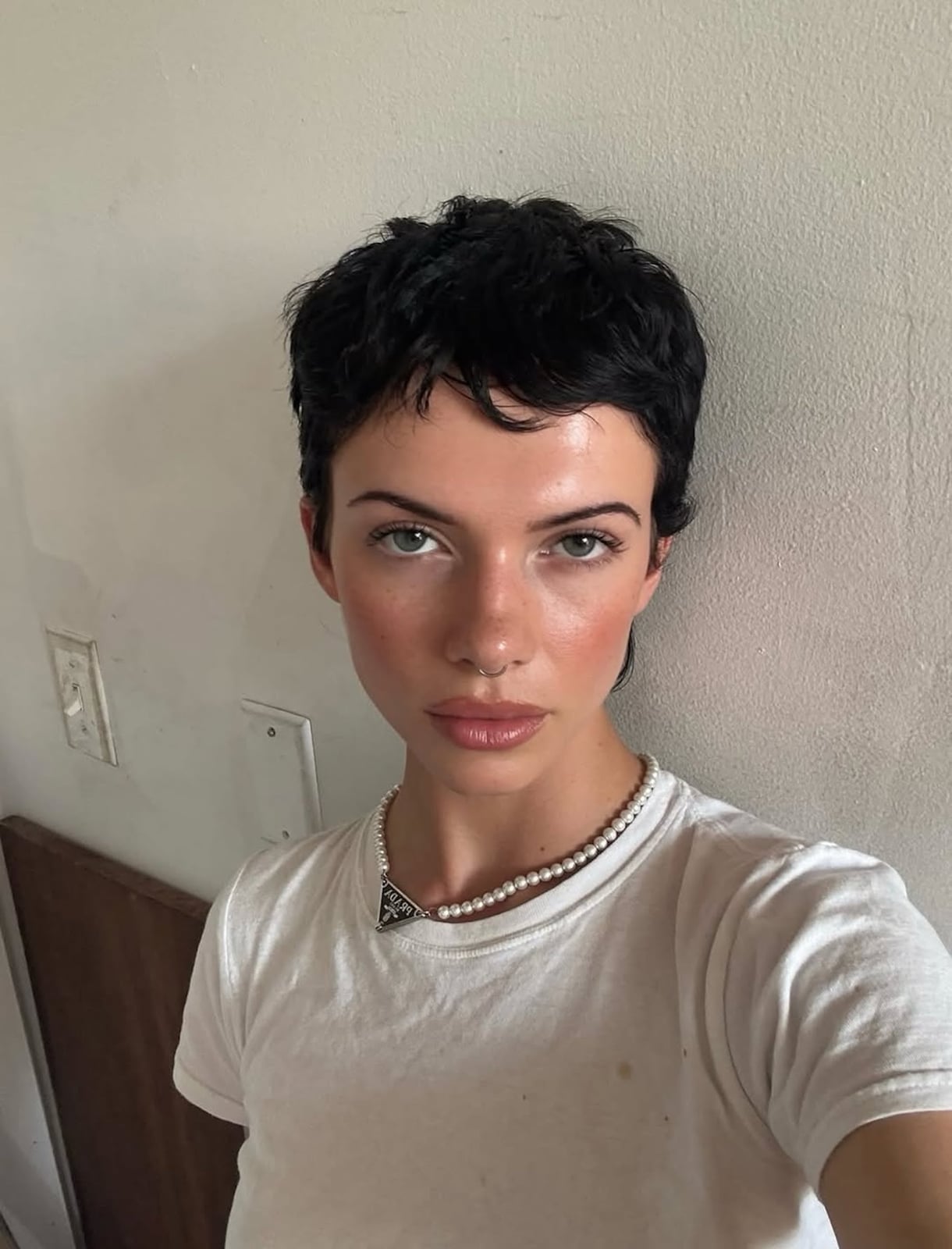 Tousled Black Pixie With Textured Bangs Tousled Black Pixie With Textured Bangs — Pixie Hair