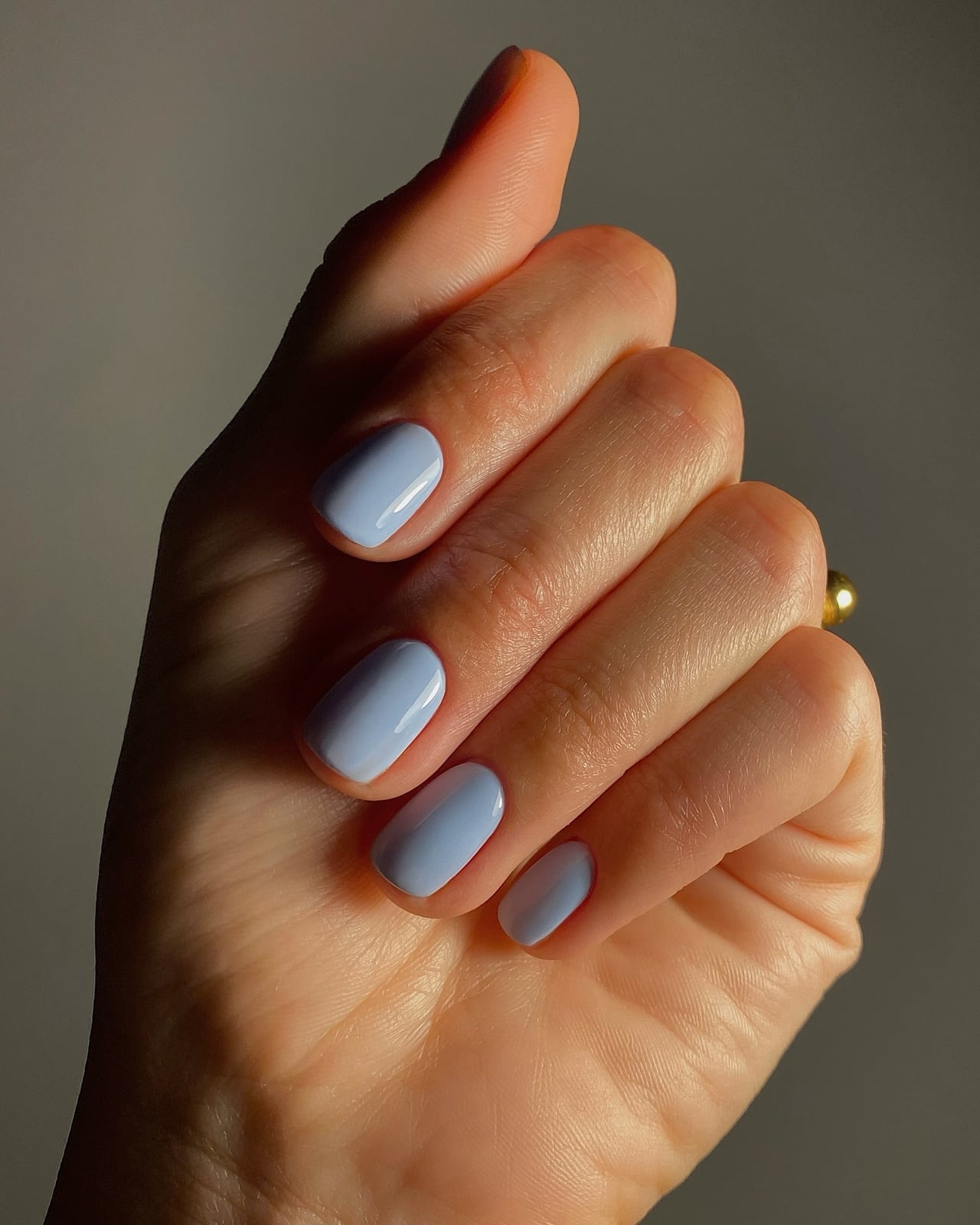 Light Blue Solid Short Oval Nails Light Blue Solid Short Oval Nails — Plain Nails