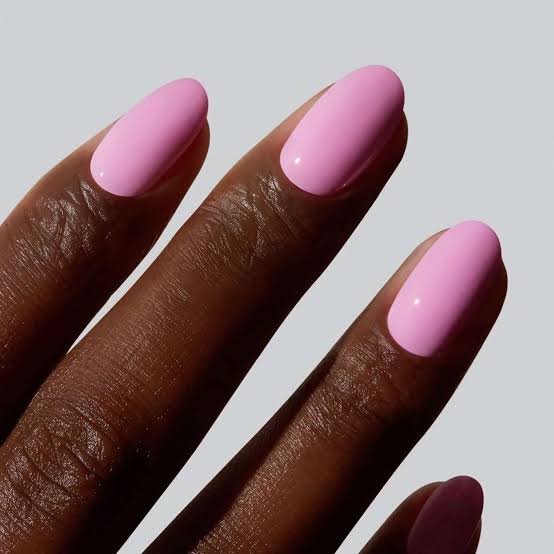 Bright Pink Solid Short Oval Nails Bright Pink Solid Short Oval Nails — Plain Nails