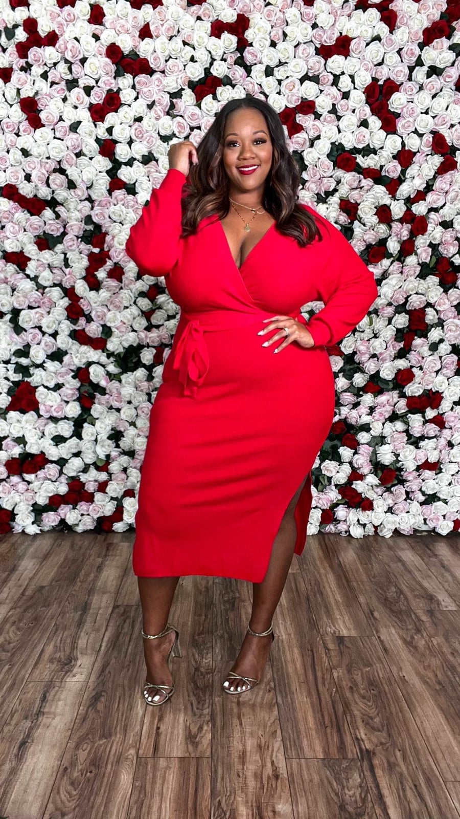 Vibrant red knit wrap dress for evening events Vibrant red knit wrap dress for evening events — Plus Size Outfits