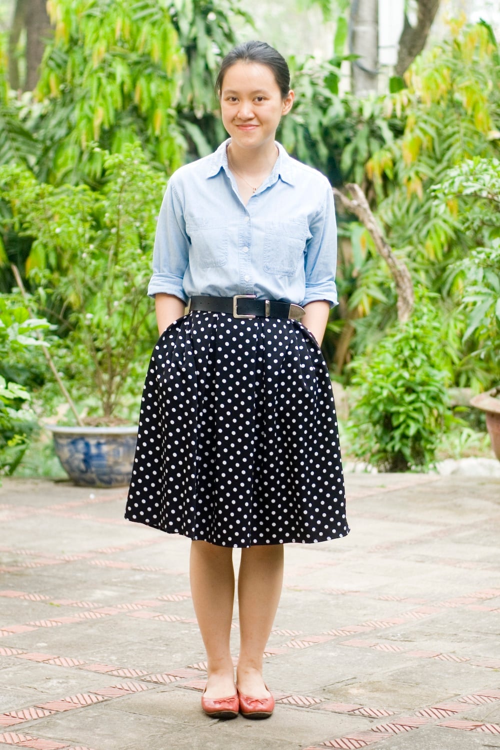 Black Polka Dot Midi Skirt With Blue Shirt and Red, Close-Up Take Black Polka Dot Midi Skirt With Blue Shirt and Red, Close-Up Take — Polka Dot Skirt Outfit