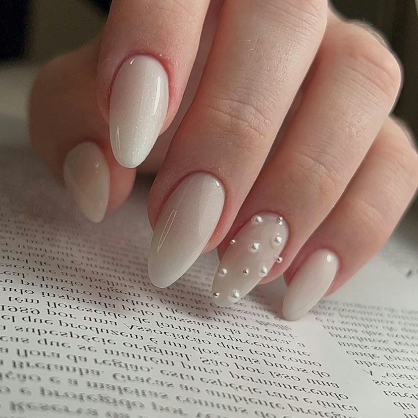 Pearlescent White Chrome Long Almond Nails Pearlescent White Chrome Long Almond Nails — Preppy Nails