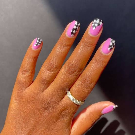 Hot Pink Checkerboard Short Square Nails Hot Pink Checkerboard Short Square Nails — Preppy Nails