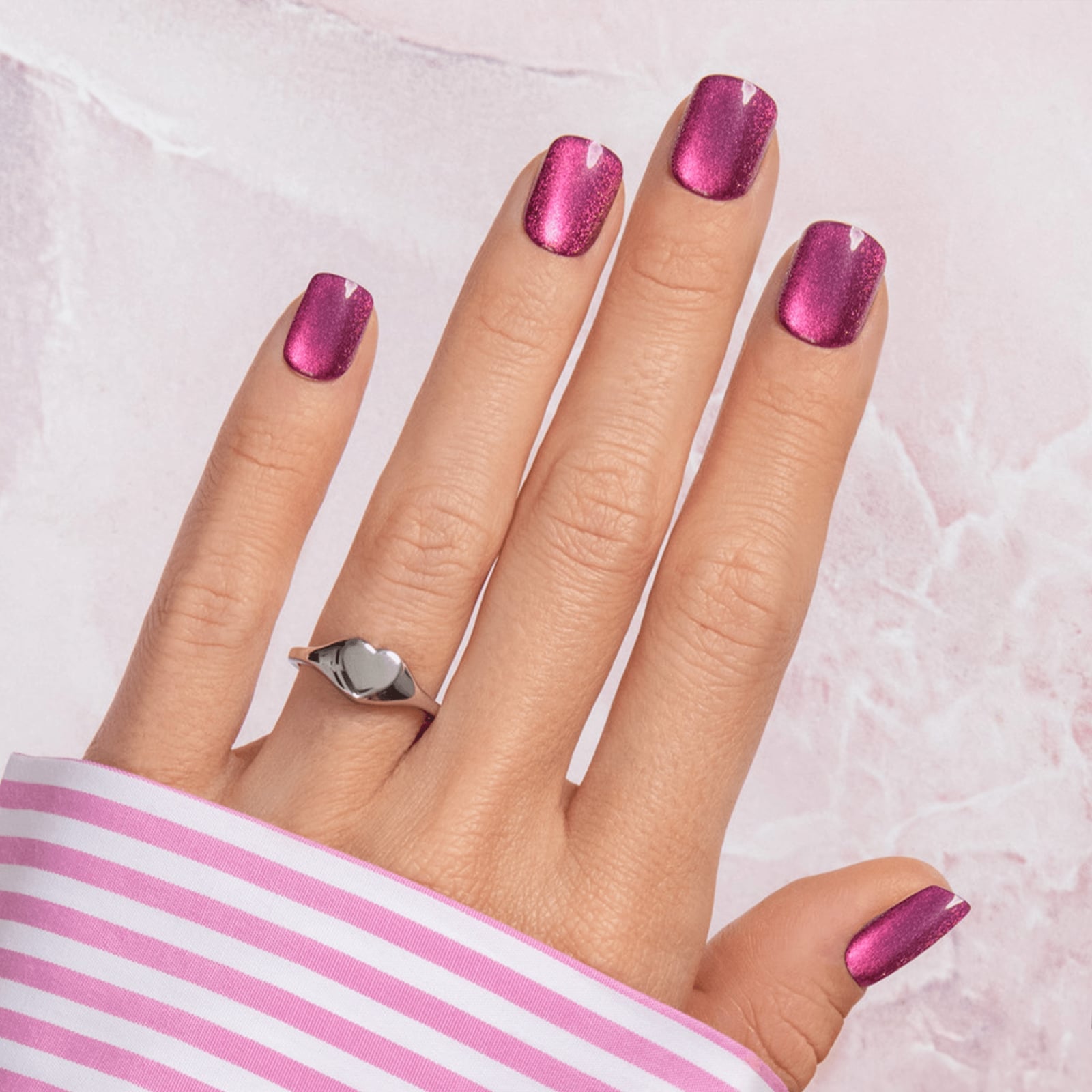 Magenta Shimmer Short Square Nails Magenta Shimmer Short Square Nails — Press On Nails
