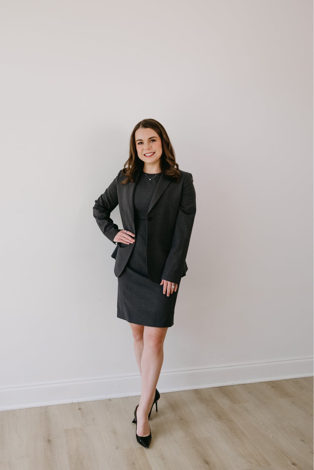Charcoal gray suit with sheath dress Charcoal gray suit with sheath dress — Professional Outfits