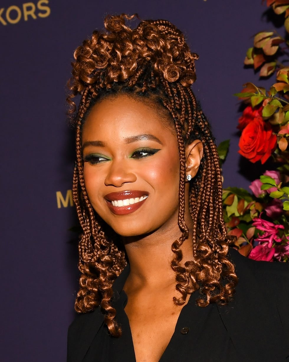Brown Box Braids With Top Knot And Curly Ends Brown Box Braids With Top Knot And Curly Ends — Quick Braids Hairstyle