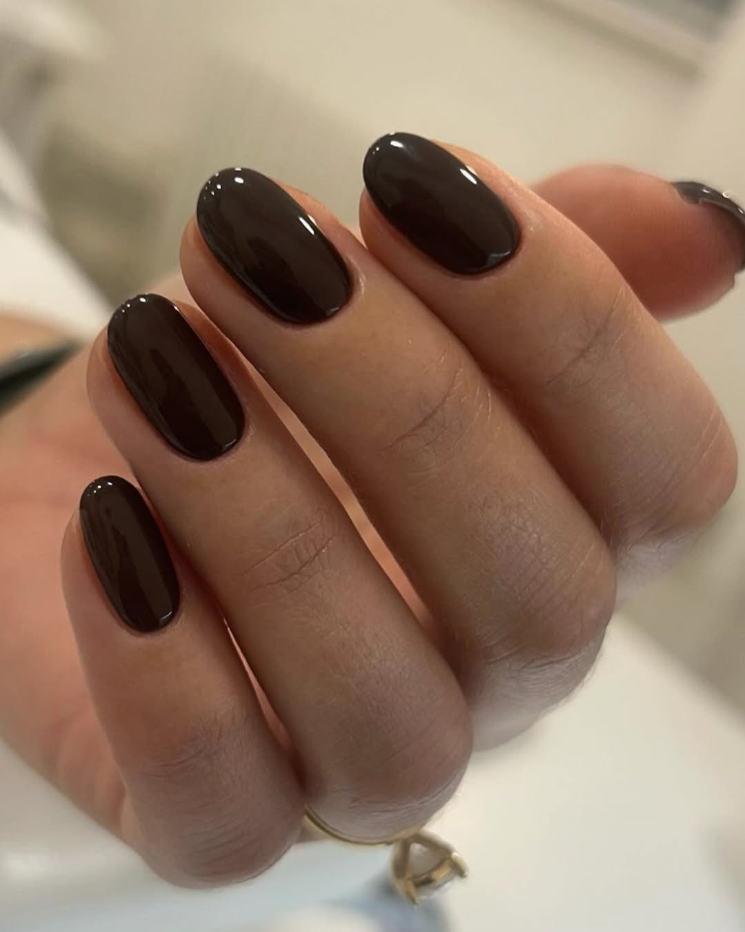 Rich Espresso Oval Glossy Nails