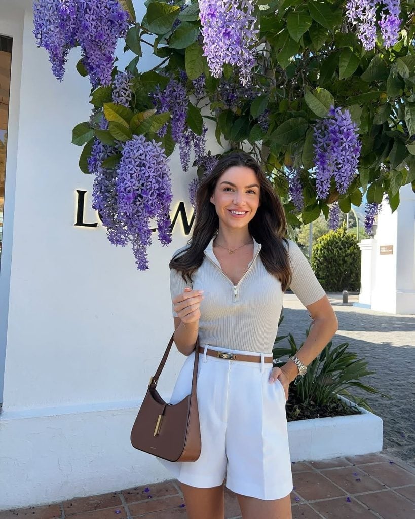 Beige Blazer and White Trousers for Relaxed Sophistication Beige Blazer and White Trousers for Relaxed Sophistication — Rich Outfits