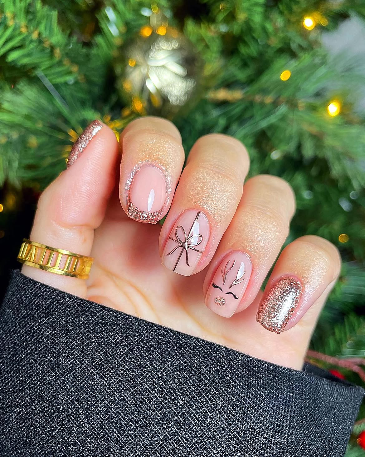 Rose Gold Glitter French Bow Nail Art