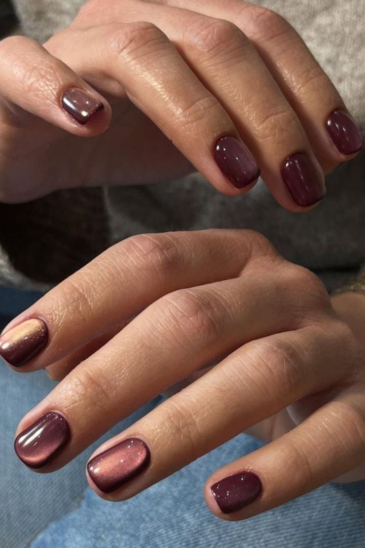 Deep Plum Rose Gold Cat Eye Short Round Nails Deep Plum Rose Gold Cat Eye Short Round Nails