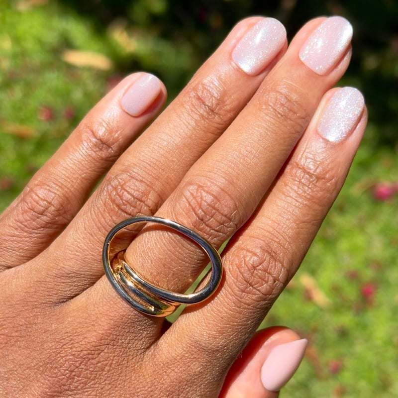 Pale Pink Iridescent Shimmer Extra Short Round Nails Pale Pink Iridescent Shimmer Extra Short Round Nails