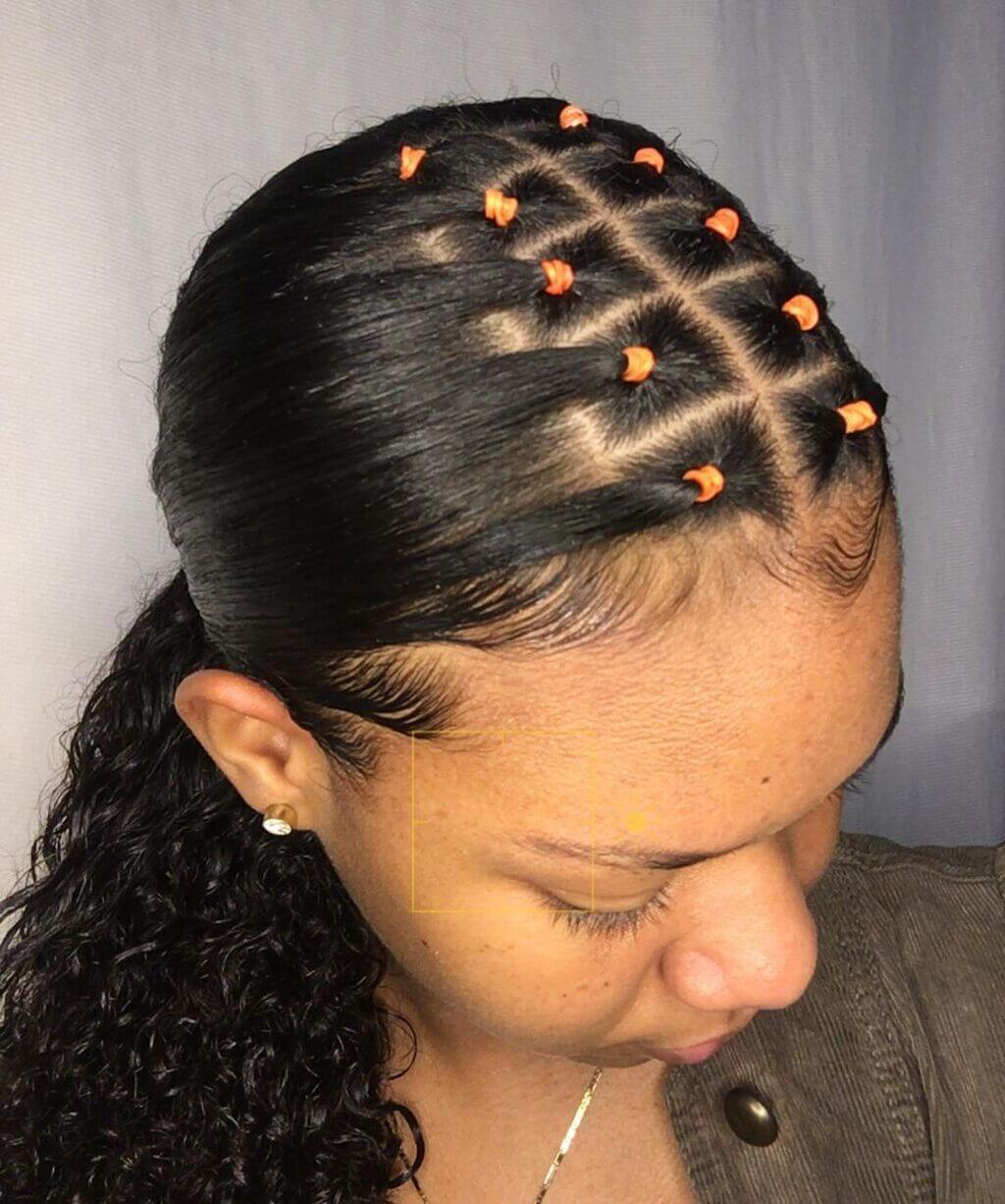 Wavy Ponytail With Geometric Rubber Bands Wavy Ponytail With Geometric Rubber Bands — Rubber Bands Hairstyles
