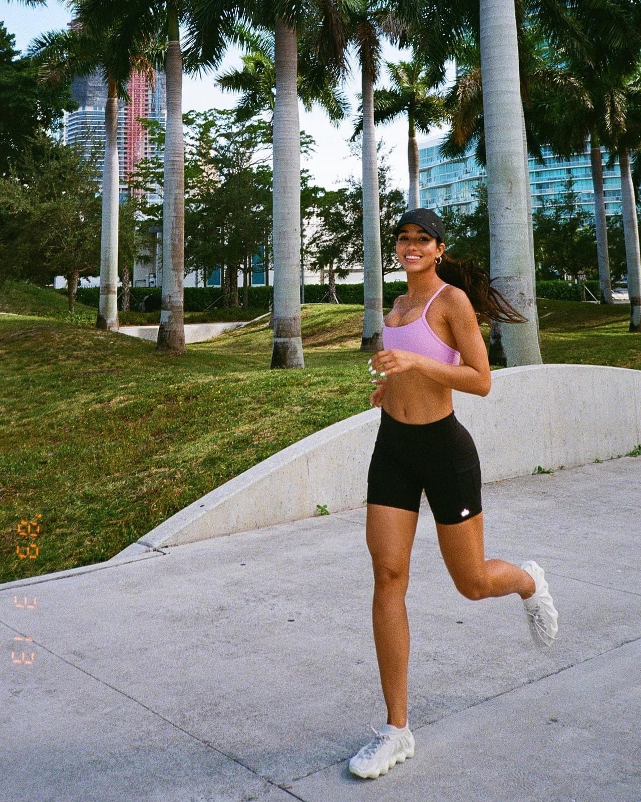Pink Sports Bra And Black Shorts Pink Sports Bra And Black Shorts — Running Outfits